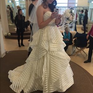 Hayley Paige Guindon Gown size 12 unaltered